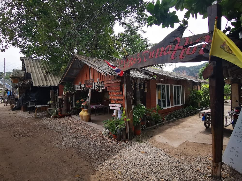 Hotel Pp Red Tuna Hut à Koh Koh Phi Phi Don Extérieur photo